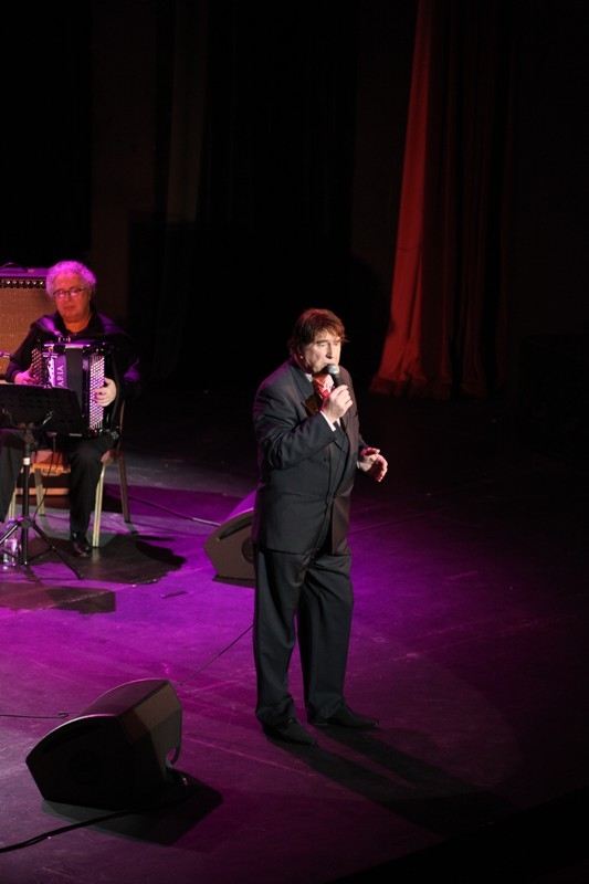 Bernard Sauvat Au Casino Du Liban